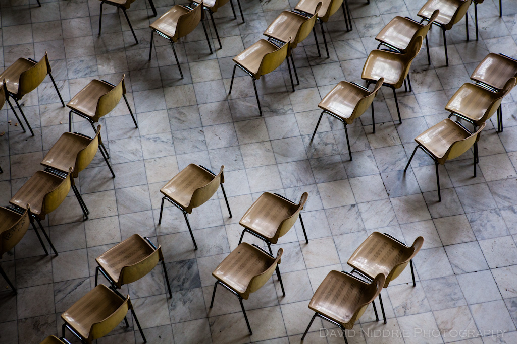 davidniddrie_cuba_museorevolucion_chairs-8947