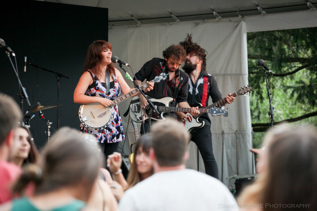 Lisa LeBlanc rocking at Vancouver Folk Music Festival.